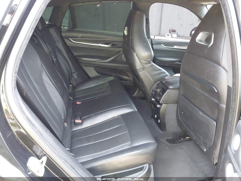 2016 BMW X6 M auction photo 8