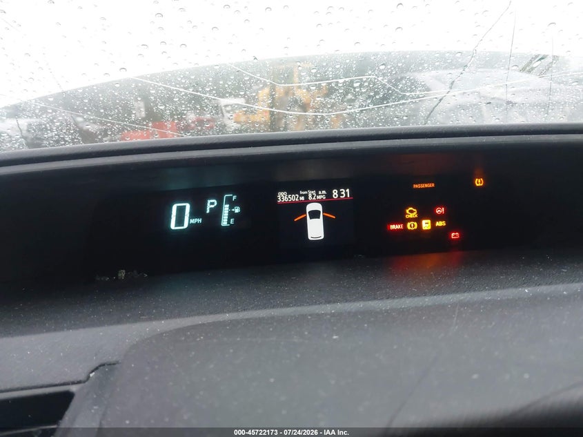 2014 TOYOTA PRIUS C auction photo 7