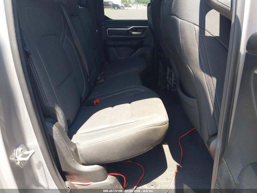 2021 RAM 1500 auction photo 8