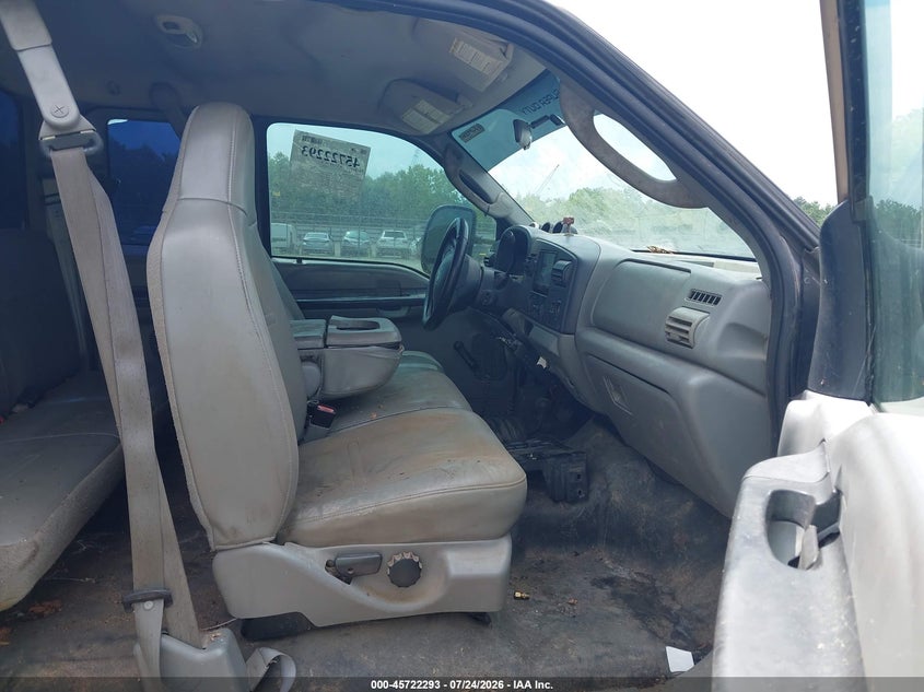2005 FORD F-250 auction photo 5