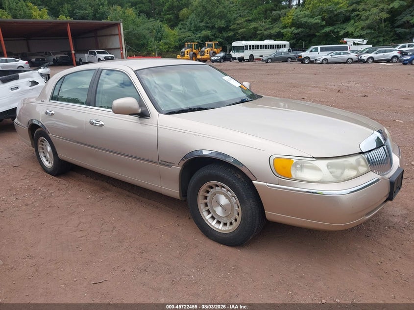 1998 LINCOLN TOWN CAR auction photo 1