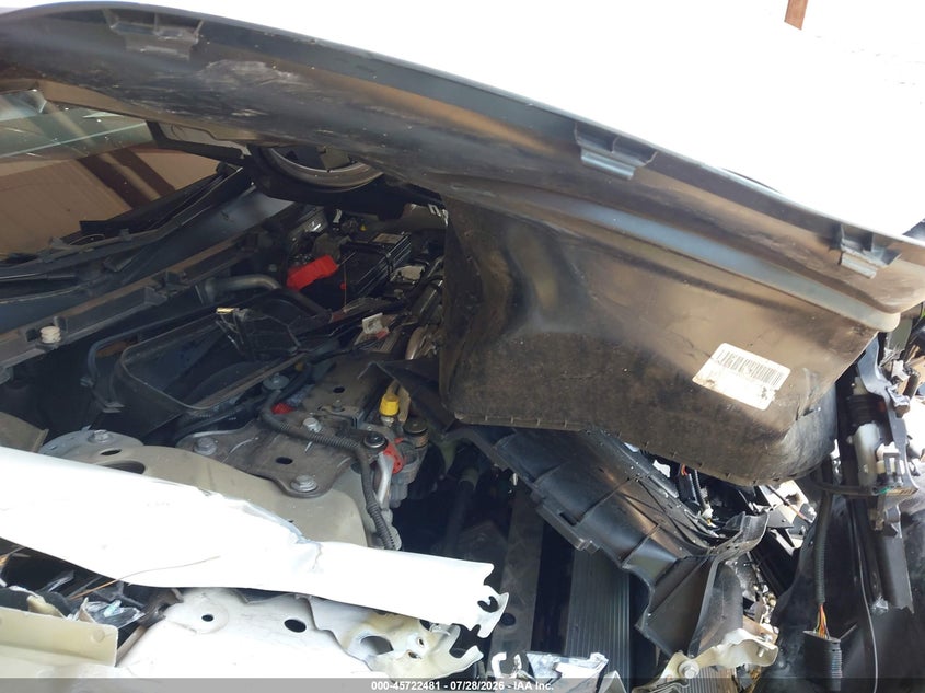 TESLA MODEL 3 - zdjęcie 10