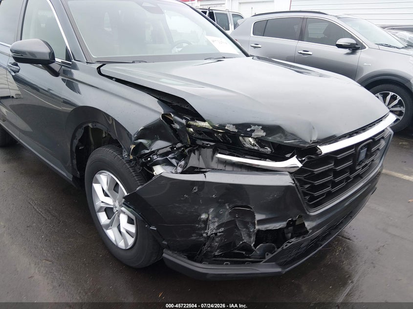 2025 HONDA CR-V auction photo 6