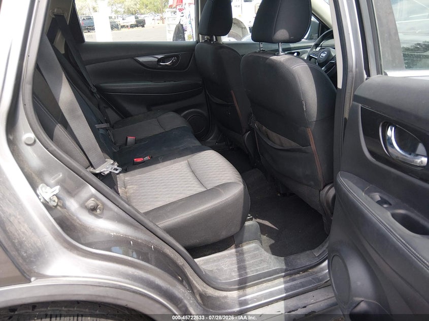 2017 NISSAN ROGUE auction photo 8