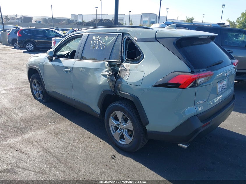 2022 TOYOTA RAV4 auction photo 3