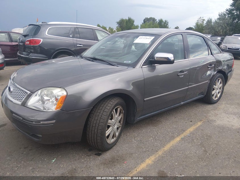 2005 FORD FIVE HUNDRED auction photo 2