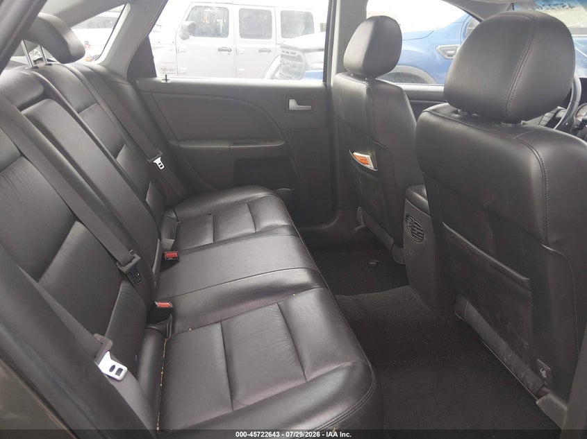 2005 FORD FIVE HUNDRED auction photo 8