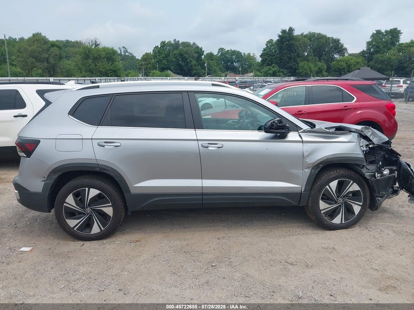 2025 VOLKSWAGEN TAOS 1.5T SE · Фото 13