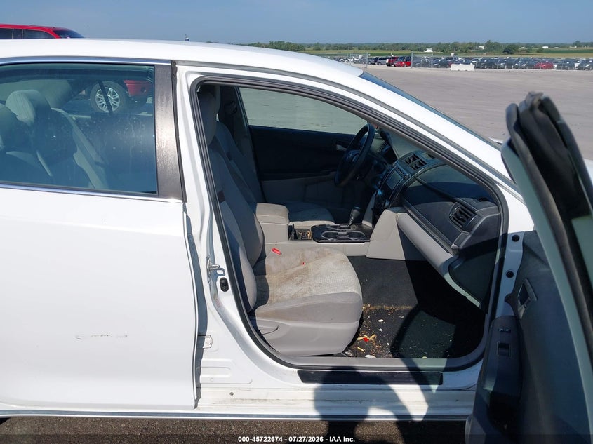 2012 TOYOTA CAMRY auction photo 5