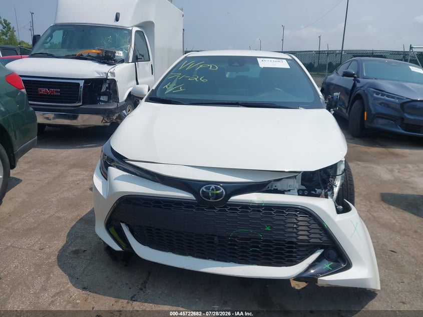TOYOTA COROLLA - zdjęcie 13