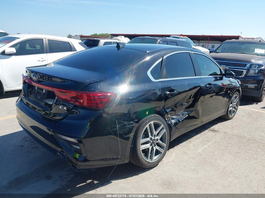 2021 KIA FORTE auction photo 4