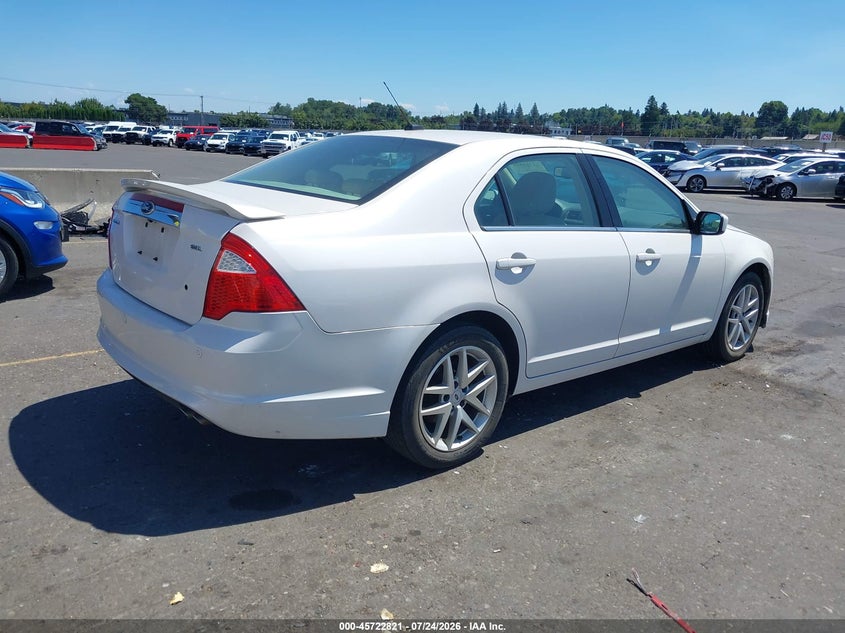 2010 FORD FUSION auction photo 4