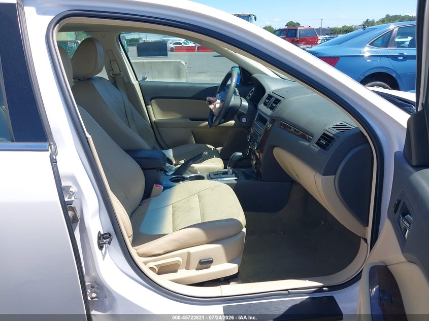 2010 FORD FUSION auction photo 5