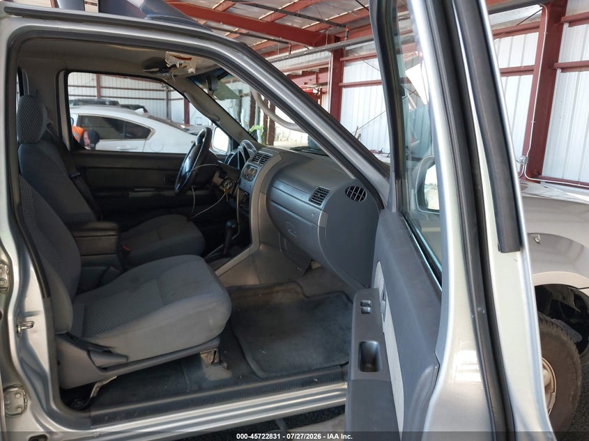 2002 NISSAN FRONTIER auction photo 5