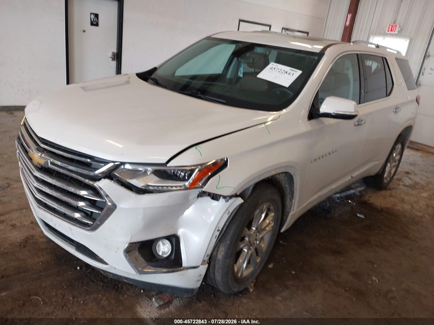 2018 CHEVROLET TRAVERSE auction photo 2