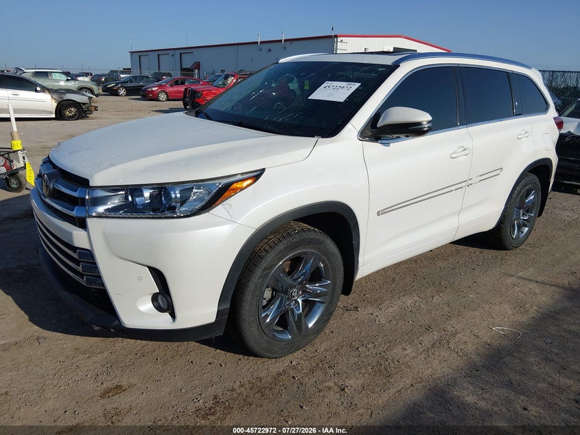 2018 TOYOTA HIGHLANDER auction photo 2