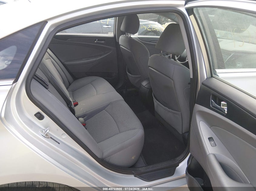 2014 HYUNDAI SONATA auction photo 8