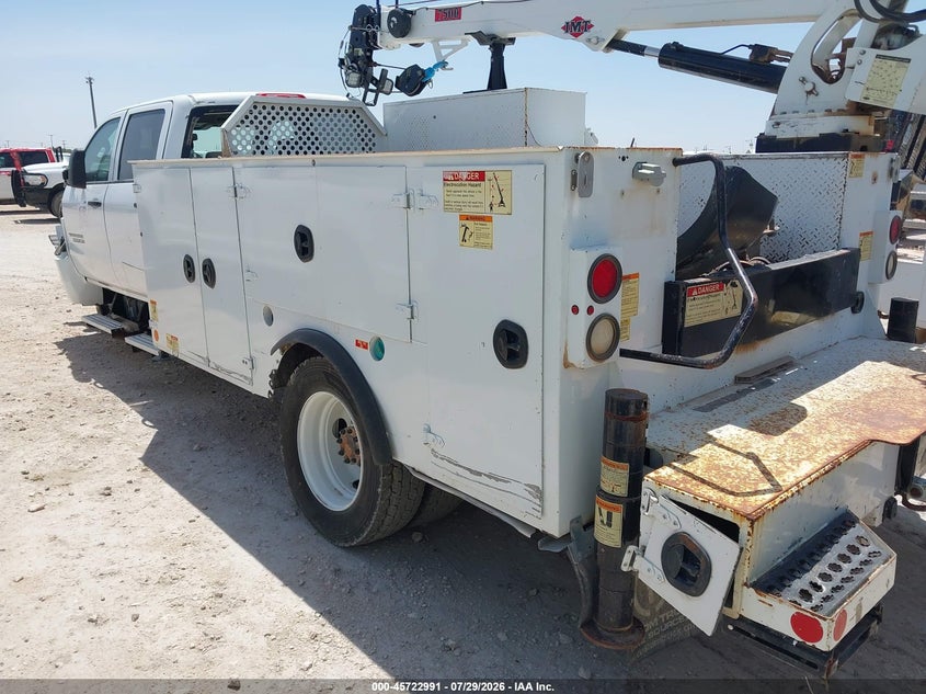 2019 CHEVROLET SILVERADO 6500HD auction photo 3