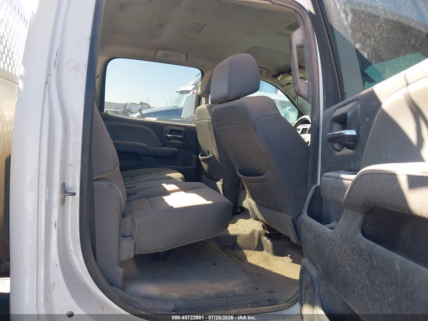 2019 CHEVROLET SILVERADO 6500HD auction photo 8