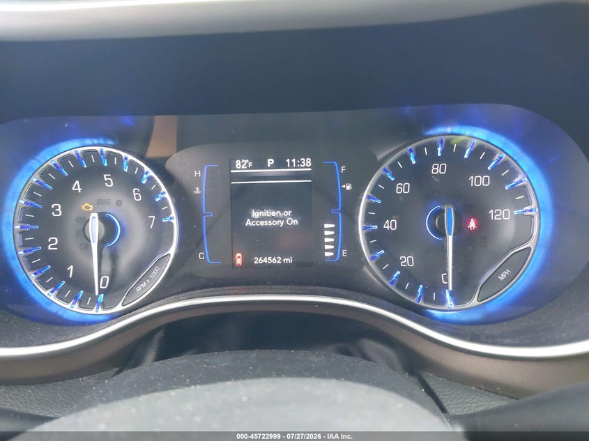 2018 CHRYSLER PACIFICA auction photo 7