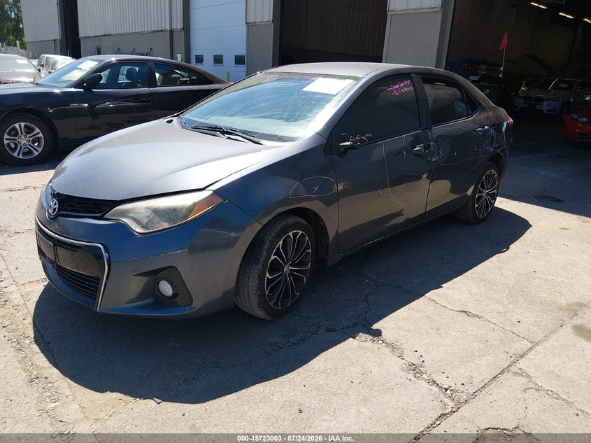 2015 TOYOTA COROLLA auction photo 2