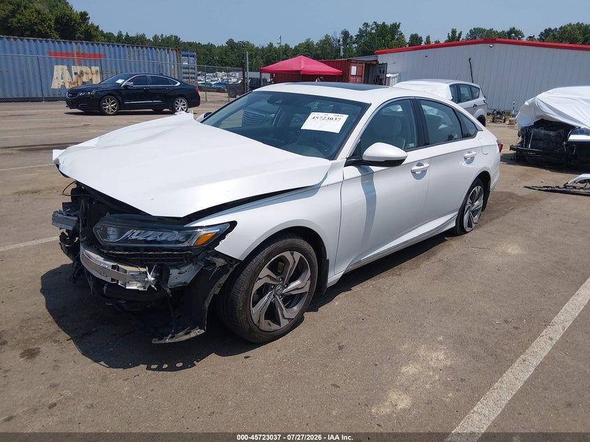 2018 HONDA ACCORD auction photo 2