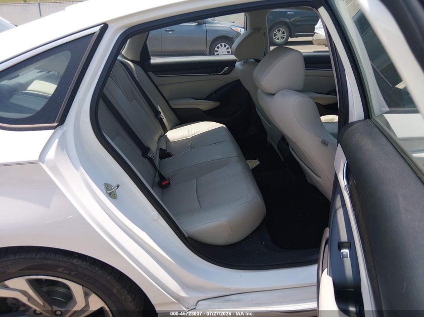 2018 HONDA ACCORD auction photo 8
