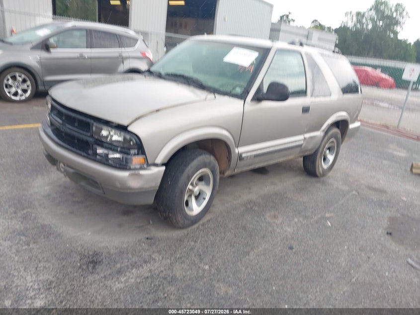 2003 Chevrolet Blazer, Обычный износ, IAAI, VIN 1GNCS18X13K125880 — фото 2