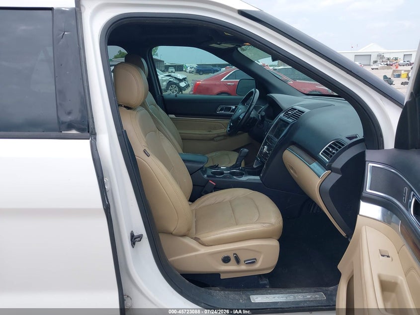 2017 FORD EXPLORER auction photo 5