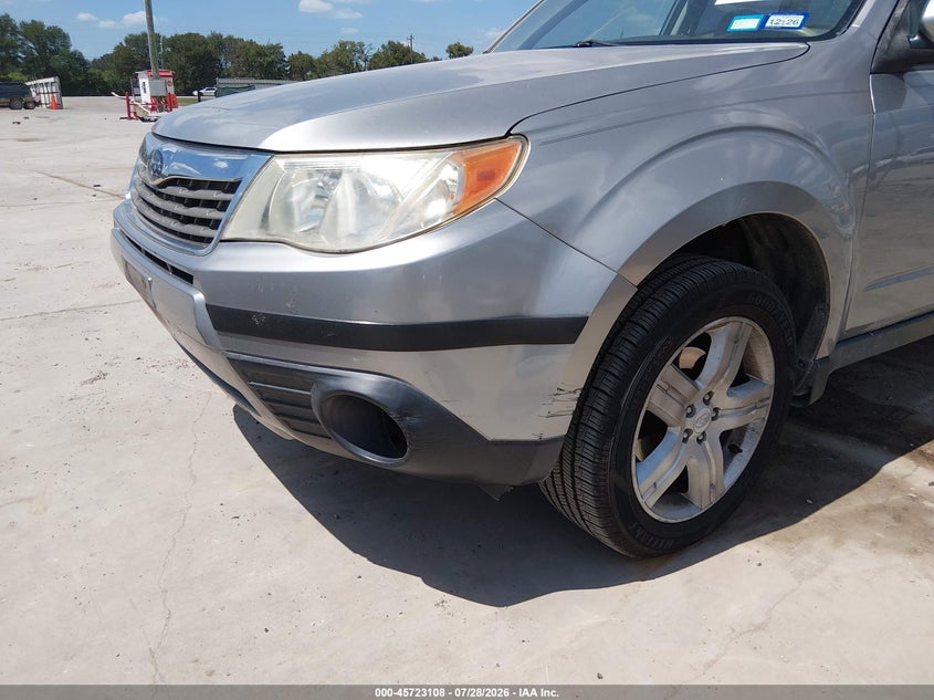 2009 SUBARU FORESTER auction photo 6