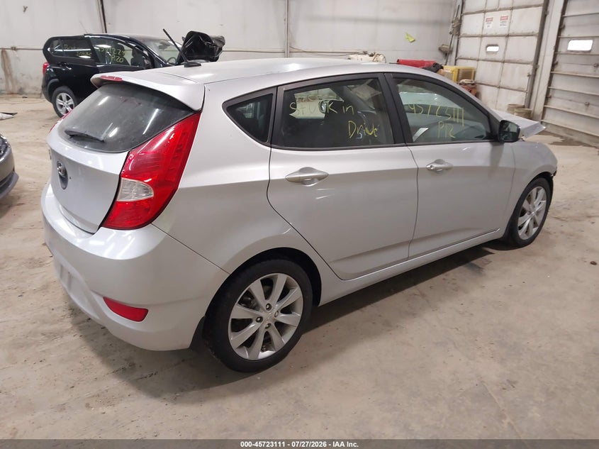 Vin: kmhcu5ae3cu010748, lot: 46221793, hyundai accent se 20124