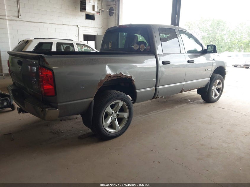 2008 DODGE RAM 1500 auction photo 4