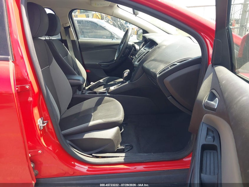 2013 FORD FOCUS auction photo 5