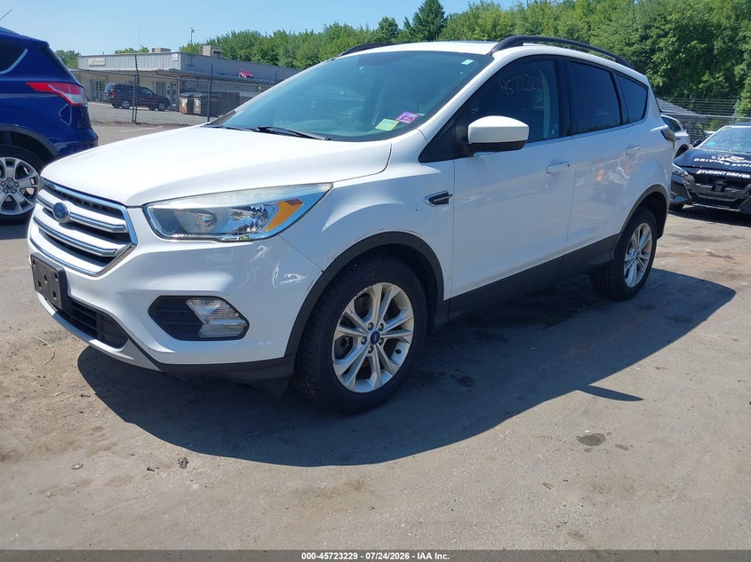 2018 FORD ESCAPE auction photo 2
