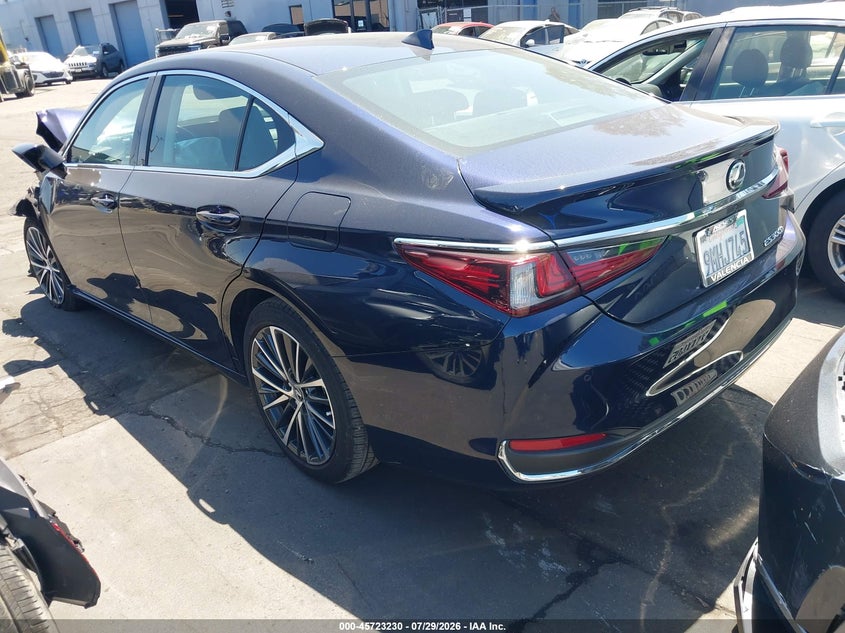 Vin: 58ada1c1xru048706, lot: 46221912, lexus es 300h 20243