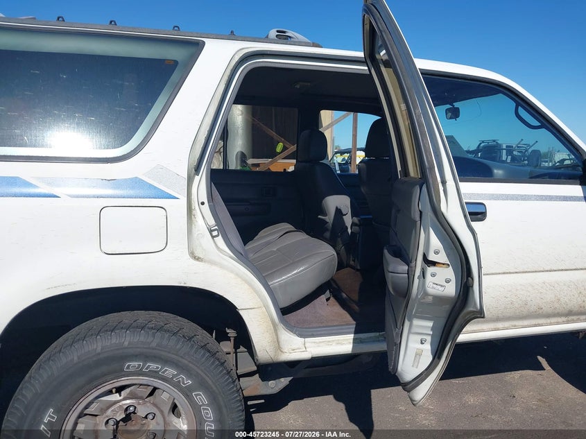 1993 TOYOTA 4RUNNER auction photo 8
