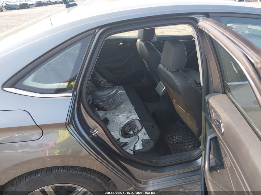 2024 VOLKSWAGEN JETTA auction photo 8