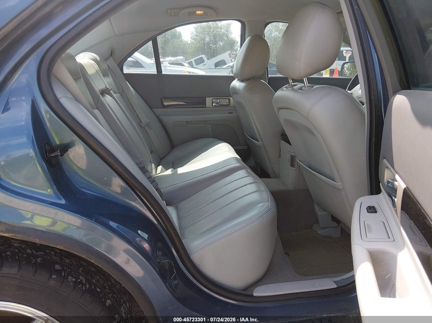 2005 LINCOLN LS auction photo 8