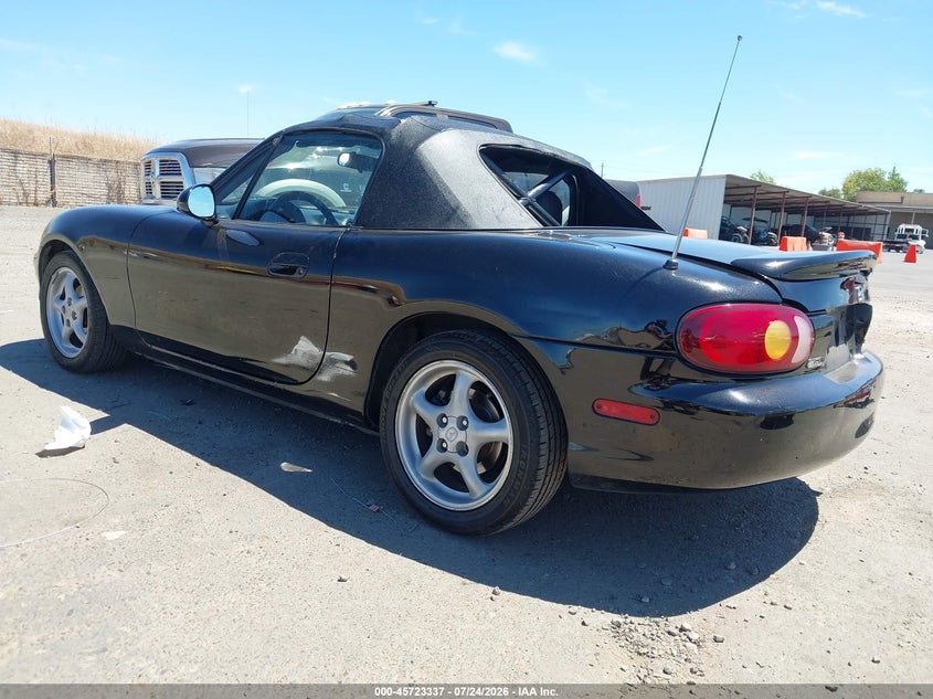 1999 MAZDA MX-5 MIATA auction photo 3