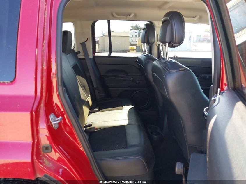 2016 JEEP PATRIOT auction photo 8