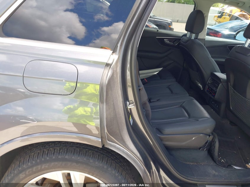 AUDI Q7 2022 VIN WA1LXBF72ND019717