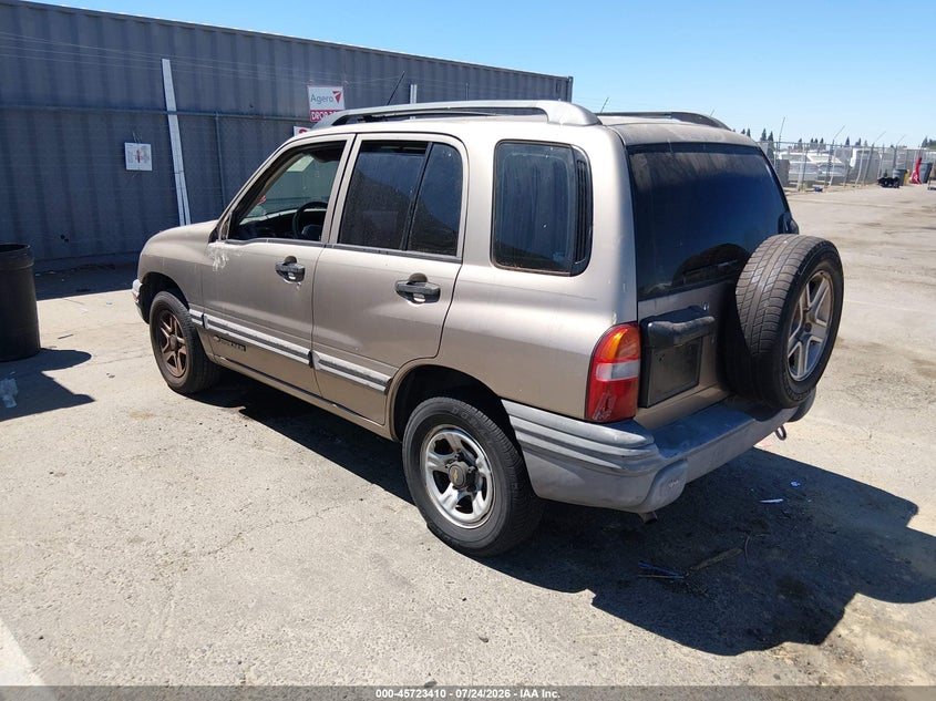 2002 CHEVROLET TRACKER auction photo 3
