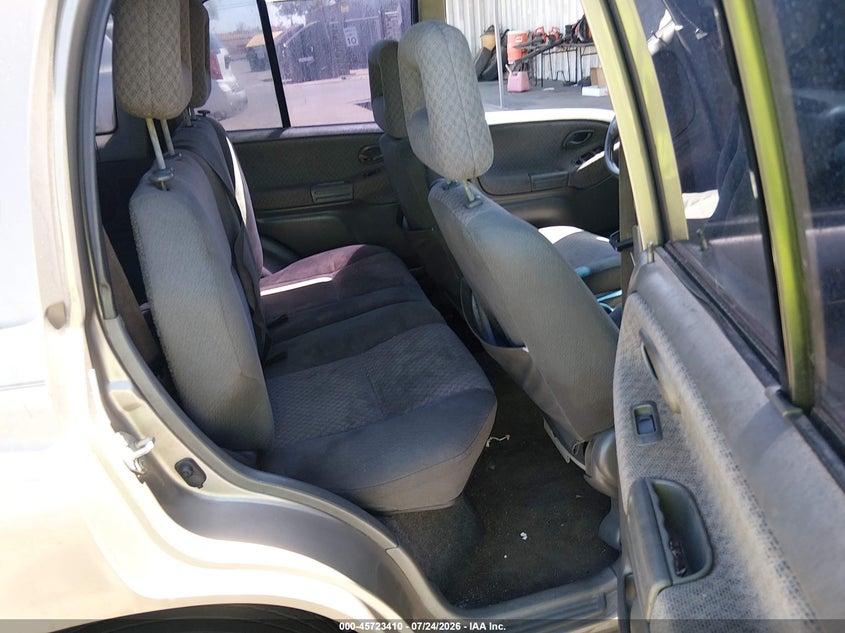 2002 CHEVROLET TRACKER auction photo 8