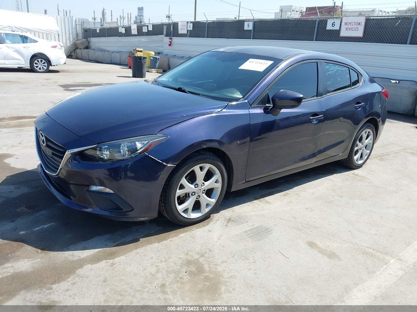 2015 MAZDA MAZDA3 auction photo 2