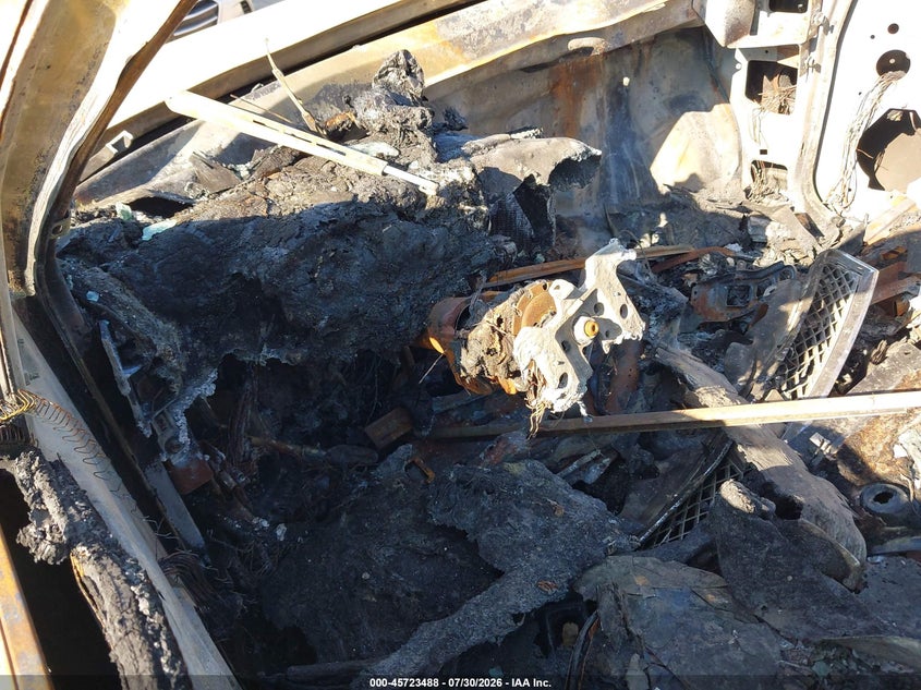 2013 CHEVROLET IMPALA auction photo 7
