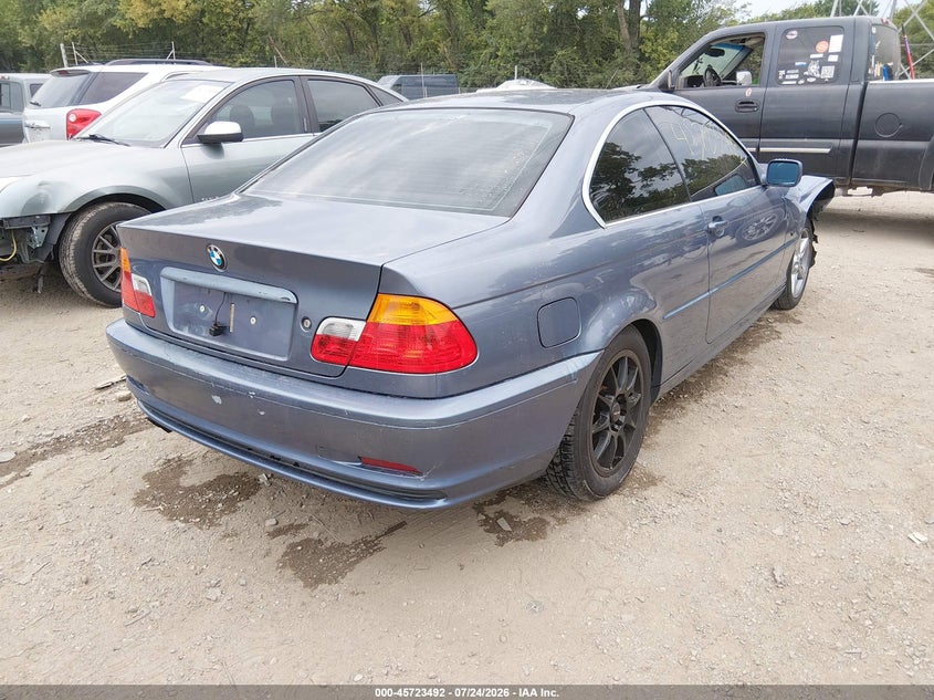 2002 BMW 325CI auction photo 4