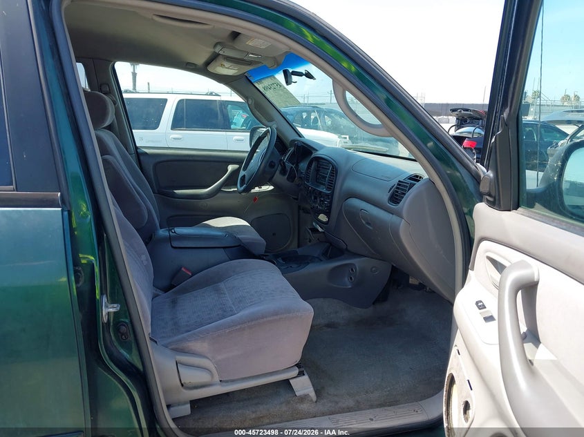 2004 TOYOTA TUNDRA auction photo 5