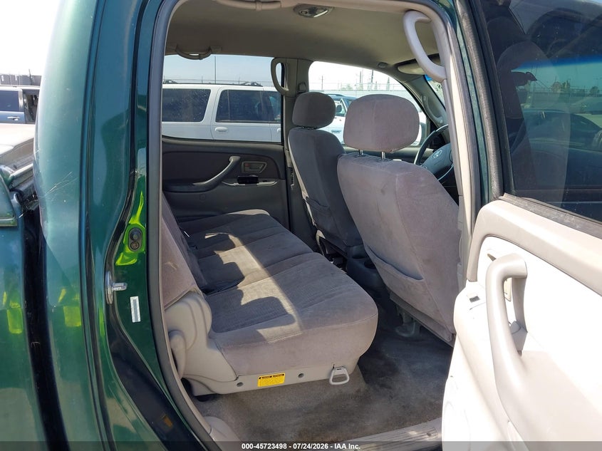 2004 TOYOTA TUNDRA auction photo 8