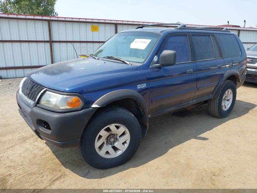2000 MITSUBISHI MONTERO SPORT auction photo 2