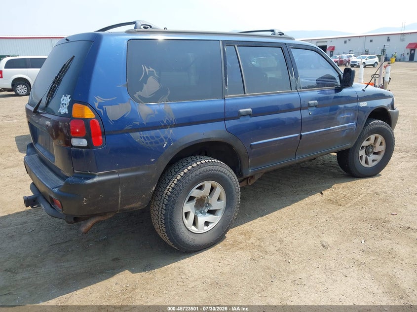 2000 MITSUBISHI MONTERO SPORT auction photo 4
